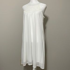 NWT White Lace Yolk Dress